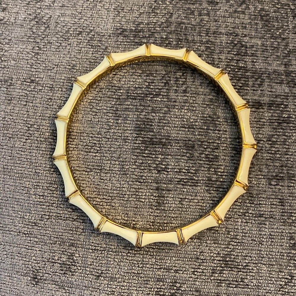 Stella & Dot Bamboo Style Julep Bangle Bracelet in White